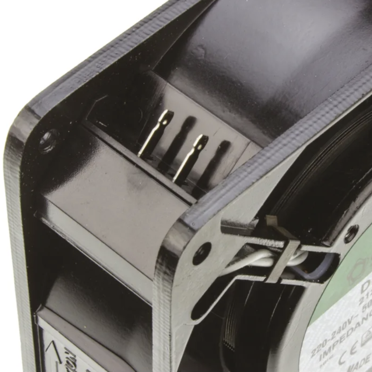 Wentylator Osiowy Sunon Mini Ø120mm – Wydajność 161m3/h  materiał