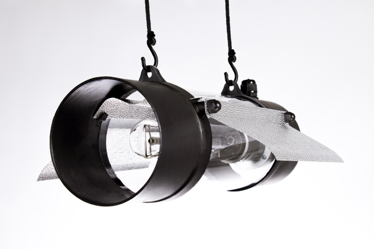 Reflektor Cooltube PROTUBE 125mm i 150mm – wentylowany odbłyśnik do lamp HPS/MH skrzydla zawieszenie