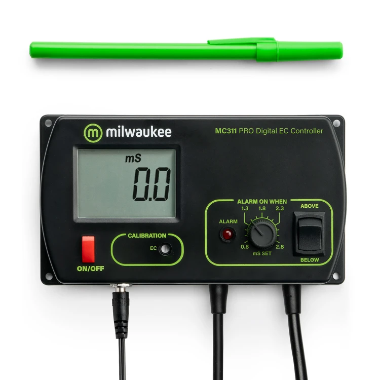 Milwaukee MC311 PRO – widok przedni sterownika EC z elektrodą i wyświetlaczem mS
