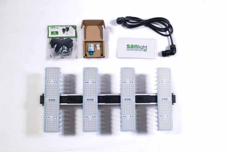 SANlight 80 Set zawartość zestawu lampa kabel wieszaki i ściemniacz