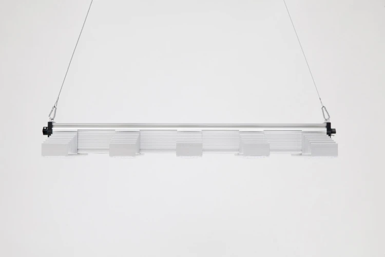 SANlight EVO 5-100 1.5 radiator chłodzenia pasywnego widok z boku