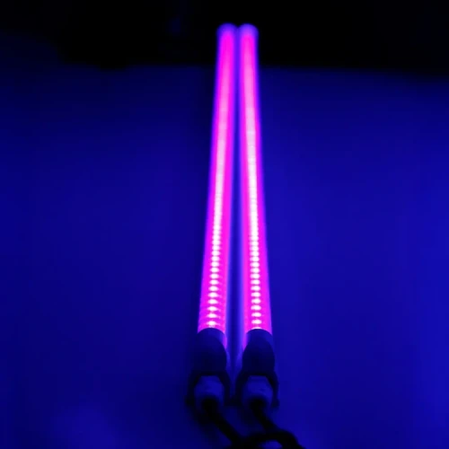 Agrolite UV Twins 2x22W – dwie listwy LED UV 395 nm świecące na fioletowo